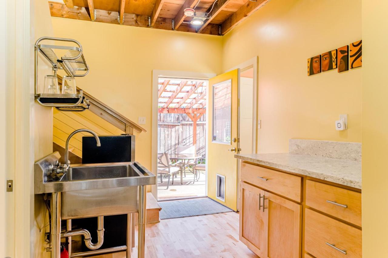 Portland Urban Lodge, Quiet, Walkable, Near Luaran gambar